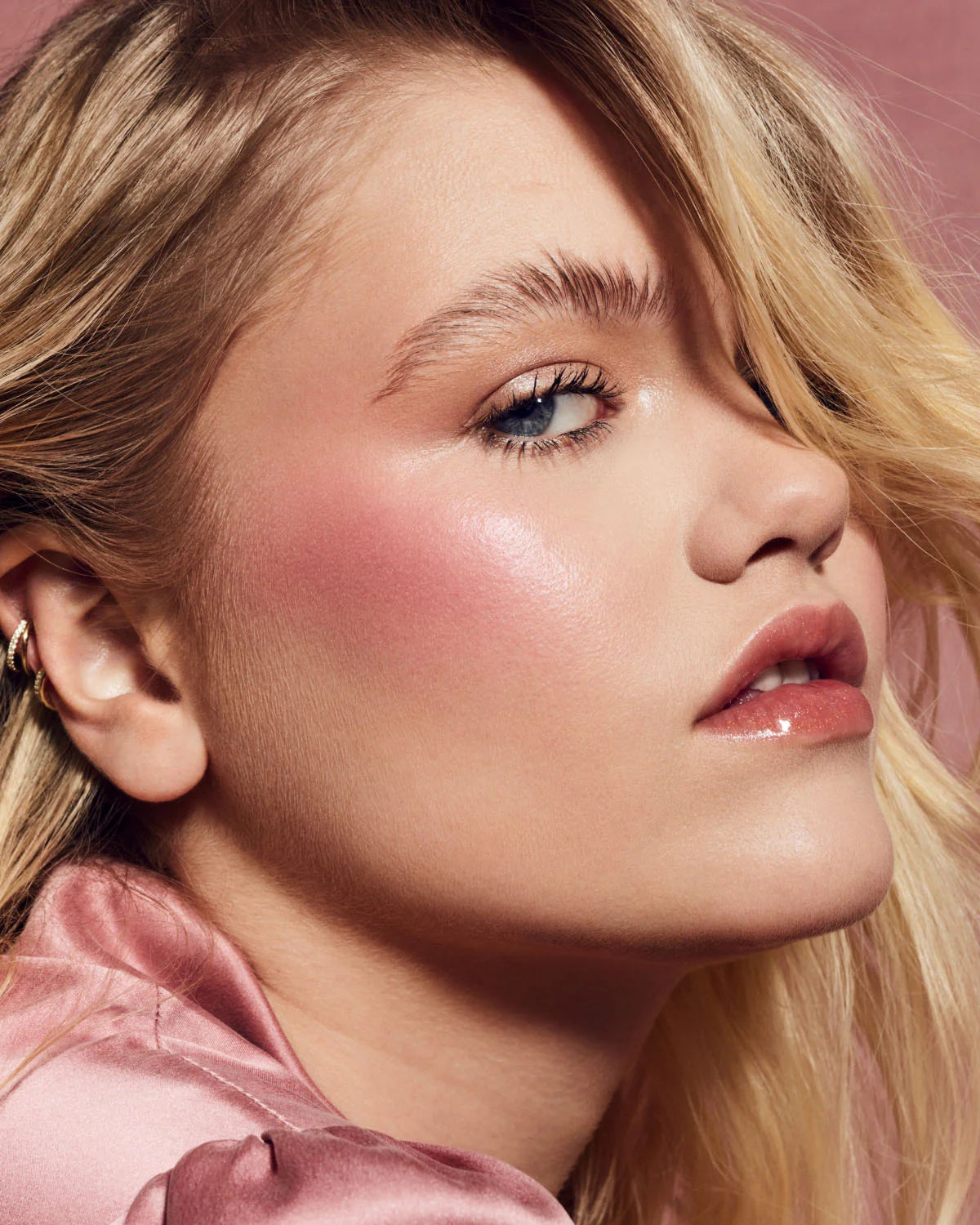 Fenty Cheeks Suede Powder Blush - FENTY BEAUTY